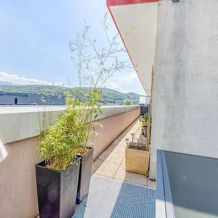 Standing, Balcon Avec Vue, Clim, Tt Equipe Confort Échirolles